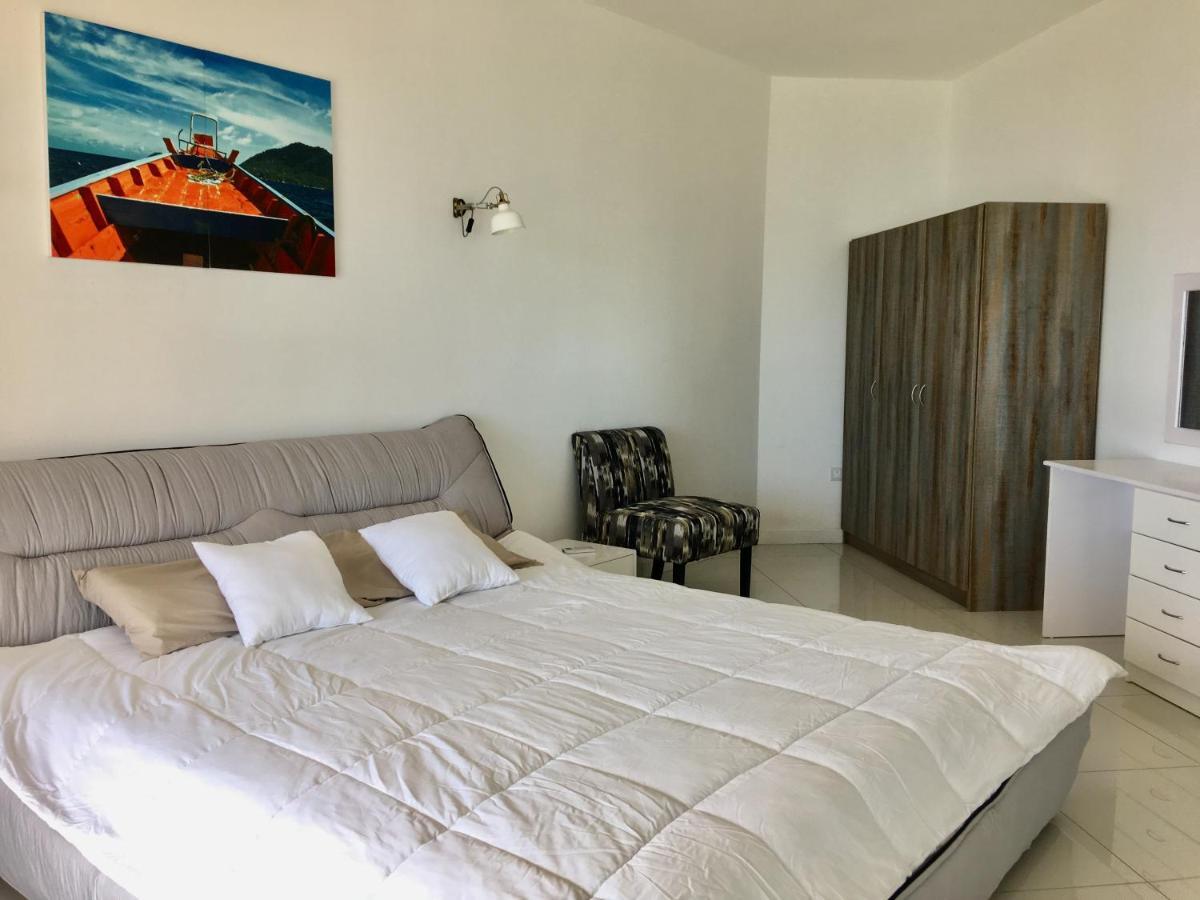 Ocean View Apartment Flic-en-Flacq Exterior foto